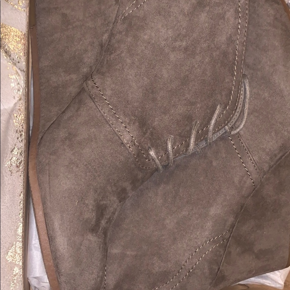 Women’s ankle boots